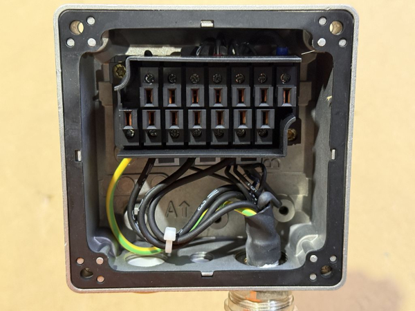 SEW EURODRIVE Anschlussleitung Industriekabel Han M25 Typ 4/12 18108318.75 unbenutzt