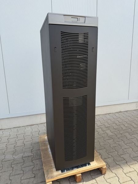 CYSCO ENERGY SFC 30 TT SFC30TT Spannungs-Frequenz-Wandler mit 2× Spannungswandlern