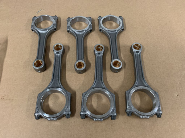 078198401E Set of connecting rods Skoda Superb 2.8 5V 30V NEW
